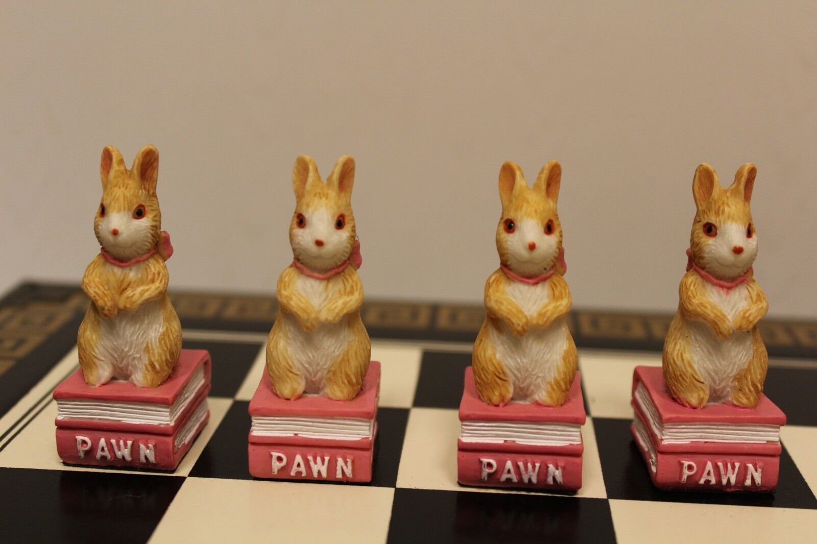 10762.Animal Fairytale Chess Set