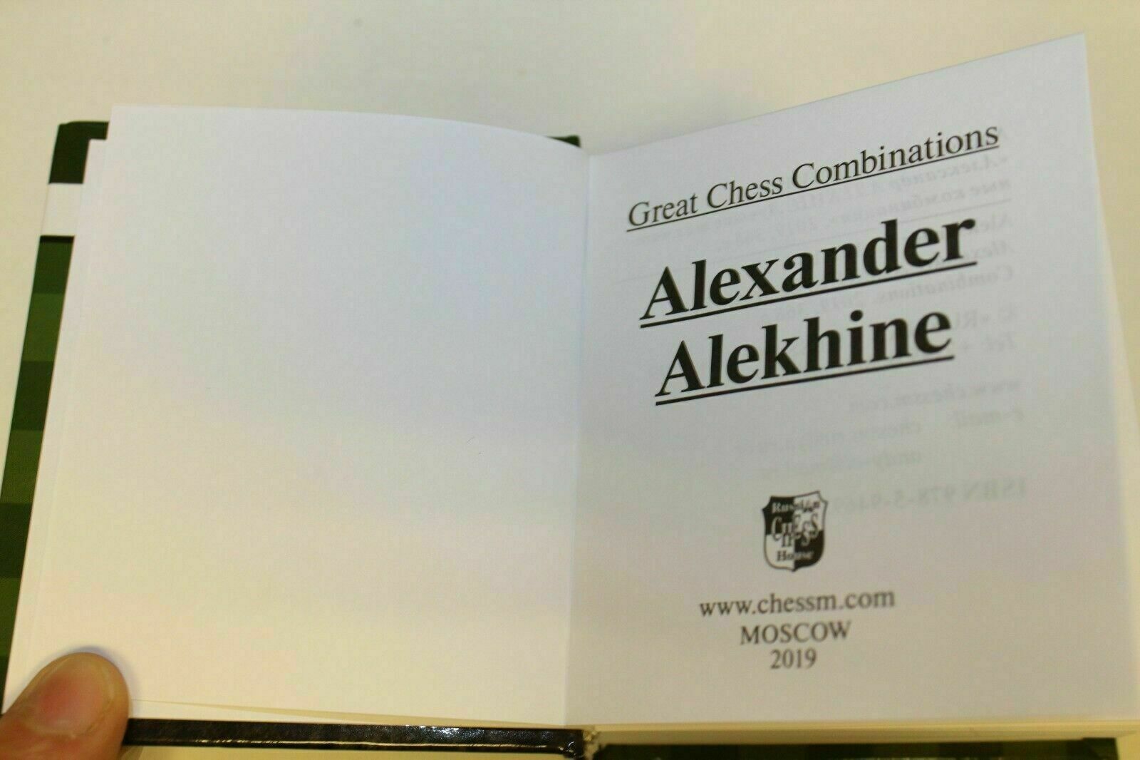 11167.Chess Minibook Collection Great Chess Combinations. All ever published 8 books
