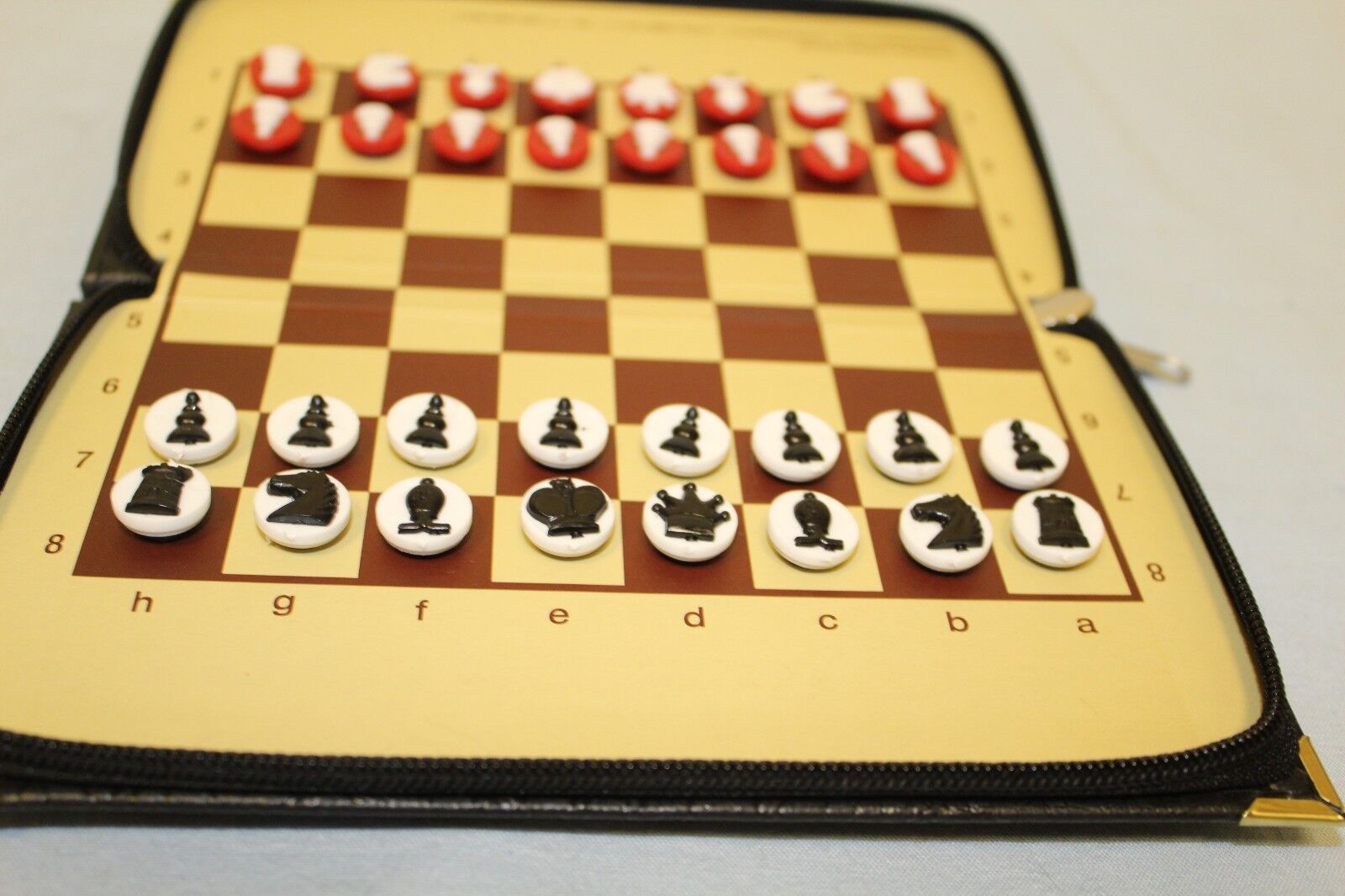 11365.Magnetic Pocket Traveling Chess Set. Chessm.com. Limited. 40 copies. +32 pieces