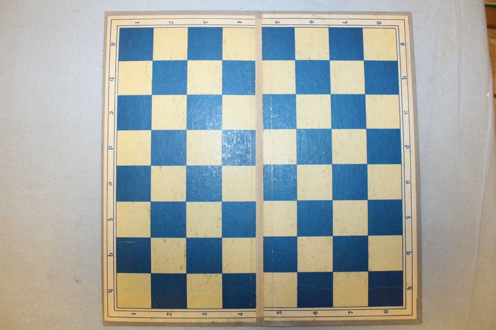 11653.SET of 5 Vintage Russian Chess Cardboard Boards