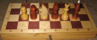 Шахматы обиходные парафинированные в комплекте с доской
